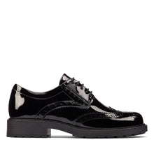 Load image into Gallery viewer, Clarks Ladies Orinoco 2 Limit Black Patent Laced Back to College Shoe
