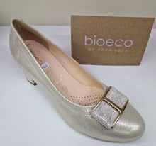 Load image into Gallery viewer, Bioeco Ladies Soft Gold Leather Court - Block Heel - 5754
