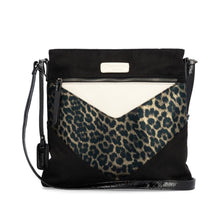 Load image into Gallery viewer, Remonte Ladies Black Handbag with Leopard Print Panels - Crossbody - Q0714
