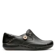 Clarks Ladies Un Loop Black Leather Shoe - Unstructured Range - Comfort